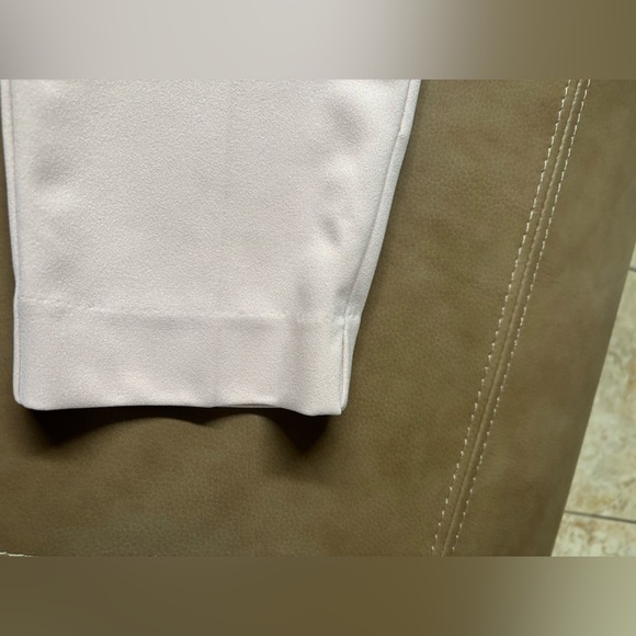 Chic Rose Smoke Trousers - Picture 5 of 6